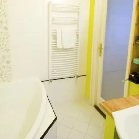 Radnoti Art Studio Apartment *