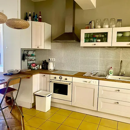 Apartment Radnoti Art Studio